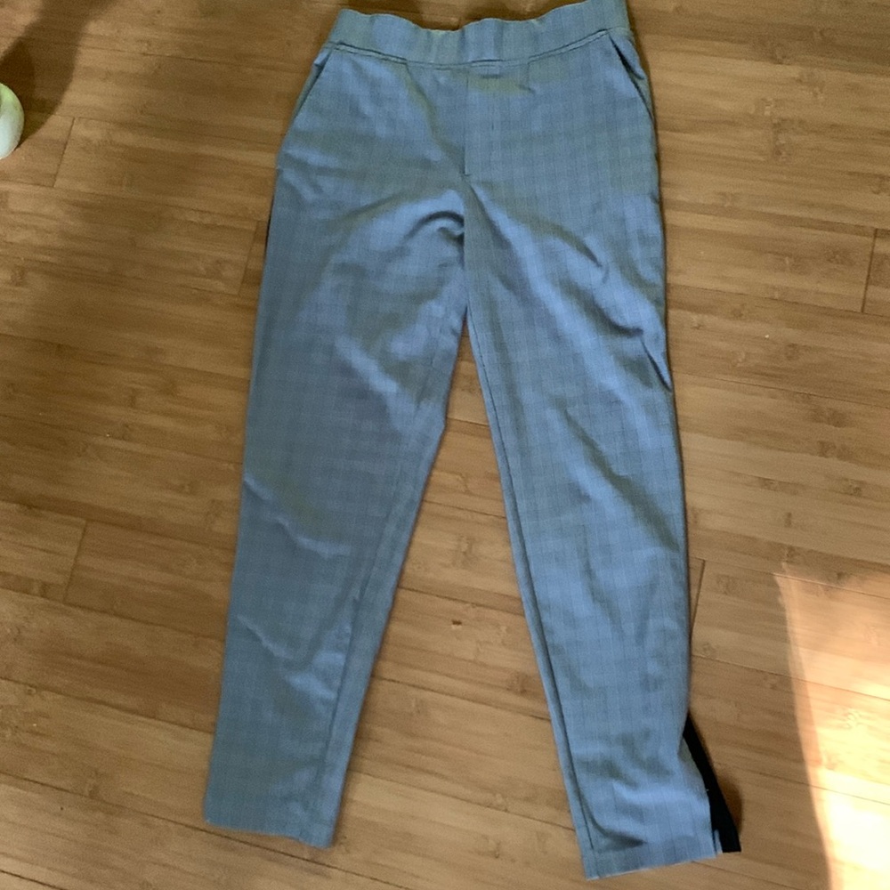 Athleta Brooklyn ankle pants size 4